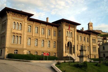 Karadeniz Yaylalar ve Batum Turu (Batum Konaklamalı) / 6 Gece Otel Konaklamalı / İstanbul Çıkışlı