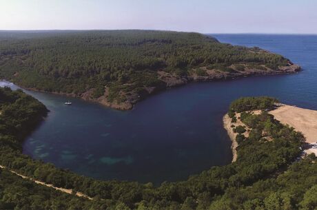 Karadeniz Yaylalar ve Batum Turu (Batum Konaklamalı) / 6 Gece Otel Konaklamalı / İstanbul Çıkışlı