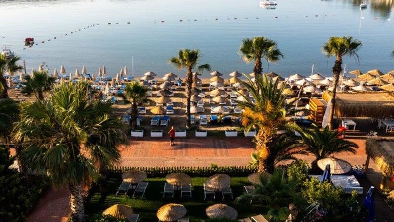 Costa Bitezhan Hotel