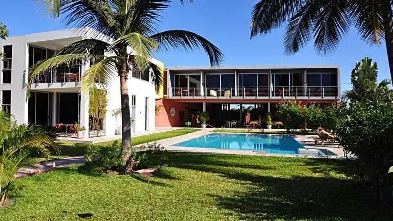 Leo Beach Resort +16