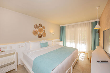  1 Gece Otel Konaklamalı Datça Badem Çiçeği Festivali Turu