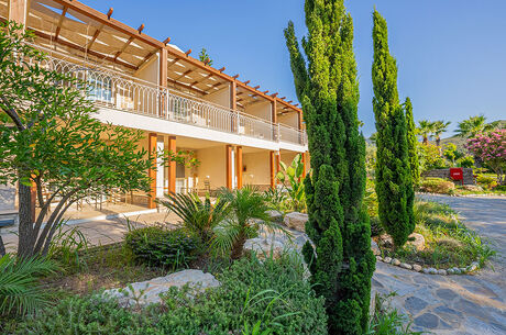  1 Gece Otel Konaklamalı Datça Badem Çiçeği Festivali Turu