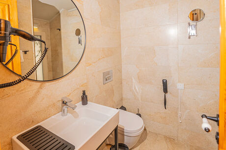  1 Gece Otel Konaklamalı Datça Badem Çiçeği Festivali Turu