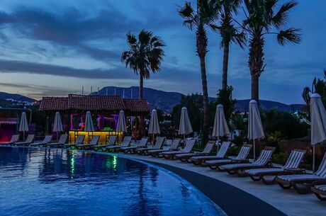 Costa 3S Beach Resort Bodrum | 4 Gece Konaklamalı | 