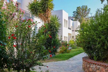 Leo Beach Resort +16 | 4 Gece Konaklamalı | 