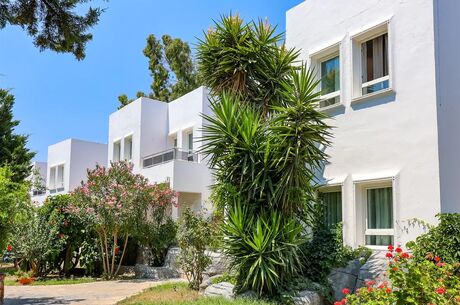 Leo Beach Resort +16 | 4 Gece Konaklamalı | 