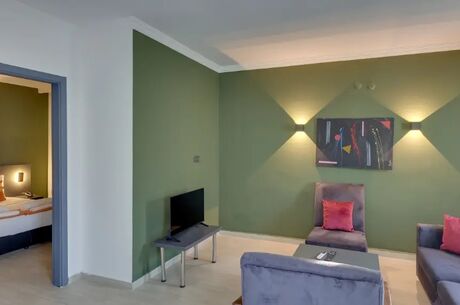 Leo Beach Resort +16 | 4 Gece Konaklamalı | 