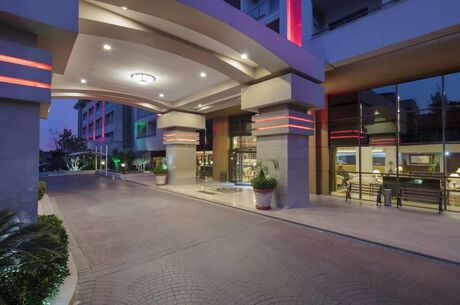 Aydınbey King Palace Hotel / 3 Gece Otel Konaklamalı