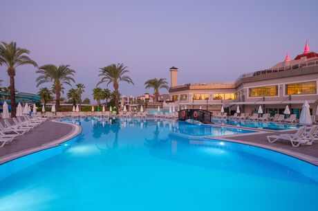 Aydınbey Famous Resort Hotel / 4 Gece Otel Konaklamalı