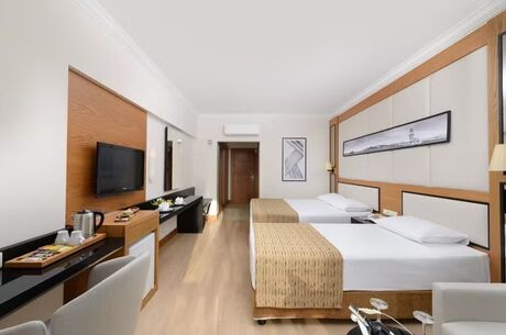 Aydınbey Famous Resort Hotel / 4 Gece Otel Konaklamalı
