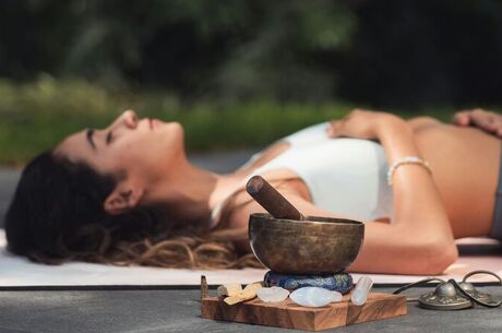 8 MART ÖZEL KENDİN OL KAMPI