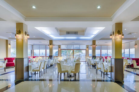 Club Nena / 3 Gece ve 4 Gece Otel Konaklamalı