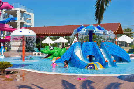 Club Nena / 3 Gece ve 4 Gece Otel Konaklamalı