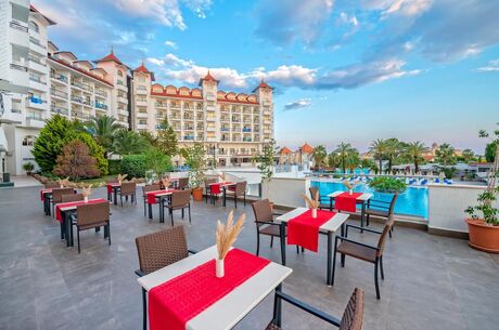 Serenis Hotel Side / 3 Gece ve 4 Gece Otel Konaklamalı