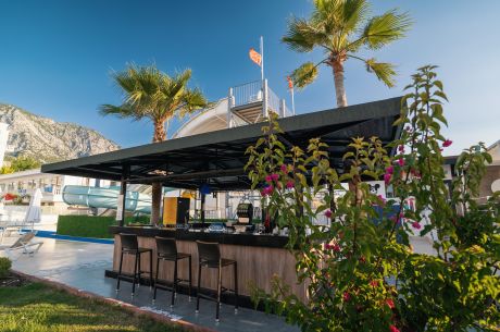 SL La Perla Hotel 4 Gece 5 Gün Ulaşım Dahil