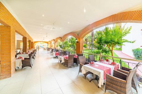 Queens Park Göynük 3 Gece 4 Gün Ulaşım Dahil