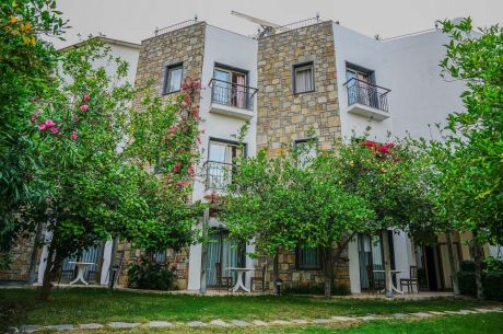MİRA  BEACH RESORT HOTEL 3 GECE 4 GÜN ULAŞIMLI