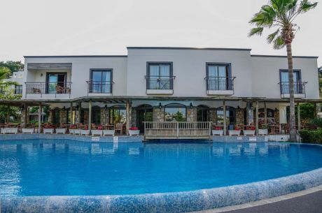 MİRA BEACH RESORT HOTEL 4 GECE 5 GÜN ULAŞIMLI