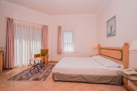 MİRA BEACH RESORT HOTEL 4 GECE 5 GÜN ULAŞIMLI