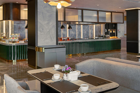 Pamukkale Salda Çeşme Alaçatı Turu 1 Gece 2 Gün Konaklamalı  Turu